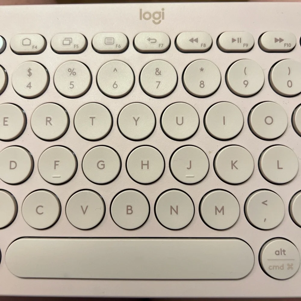 Logitech White Wireless Keyboard